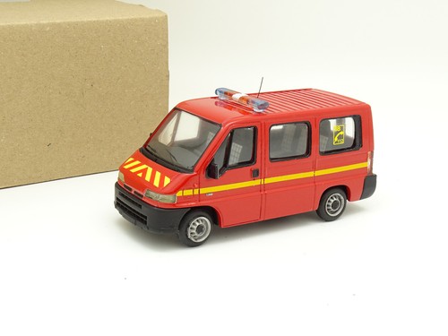 Miniacars résine - résine, sb